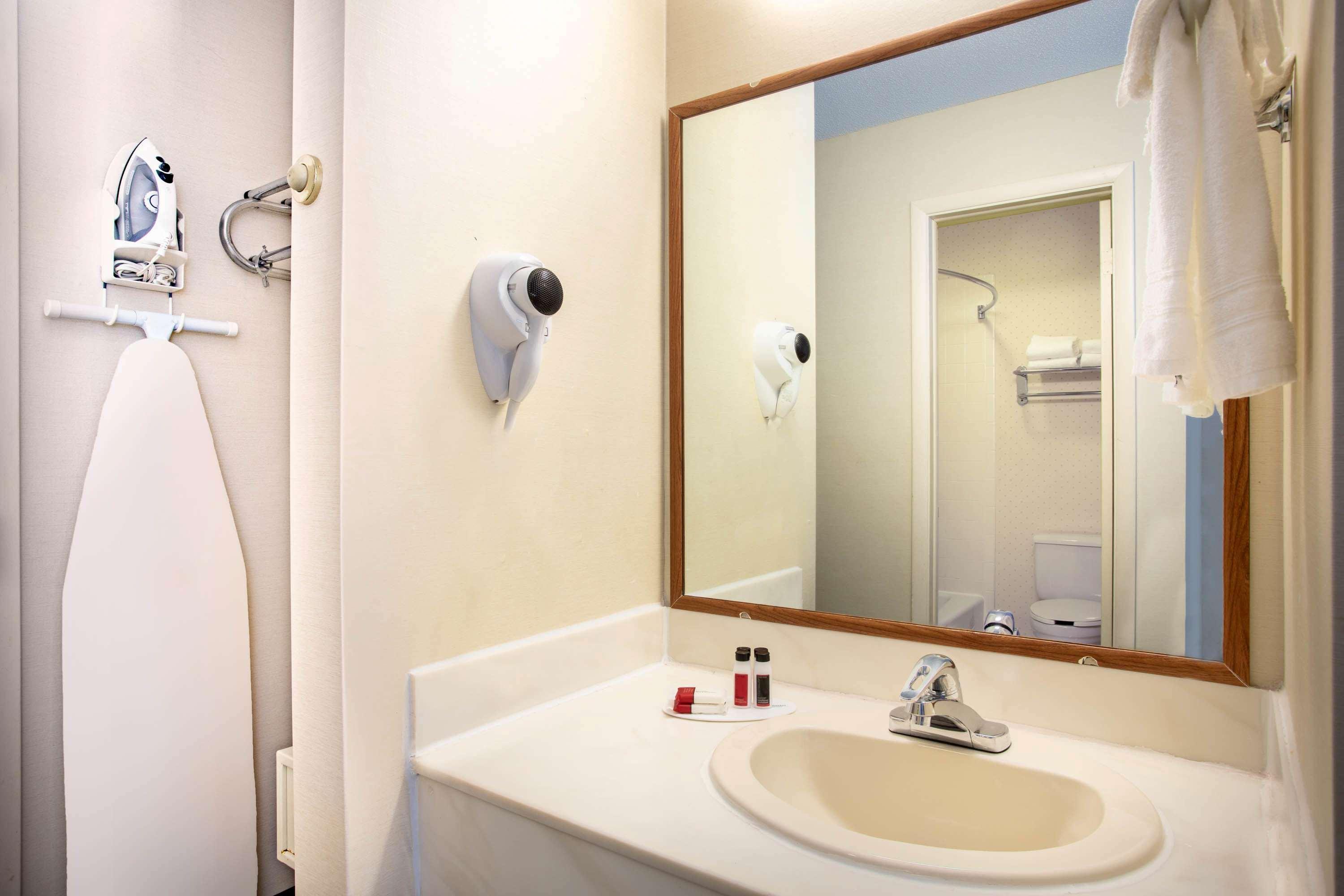 Spark By Hilton Mystic Groton Luaran gambar